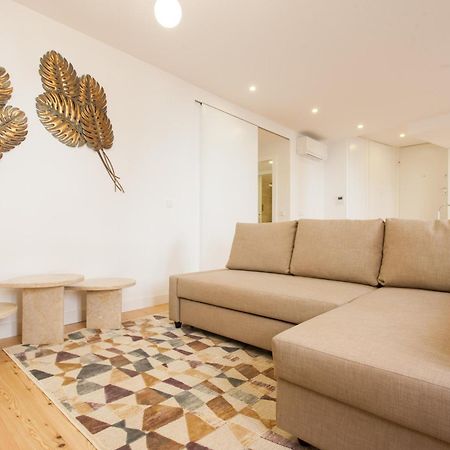 Mouraria Blue Three-Bedroom Apartment W/ Parking - By Lu Holidays Lizbona Zewnętrze zdjęcie