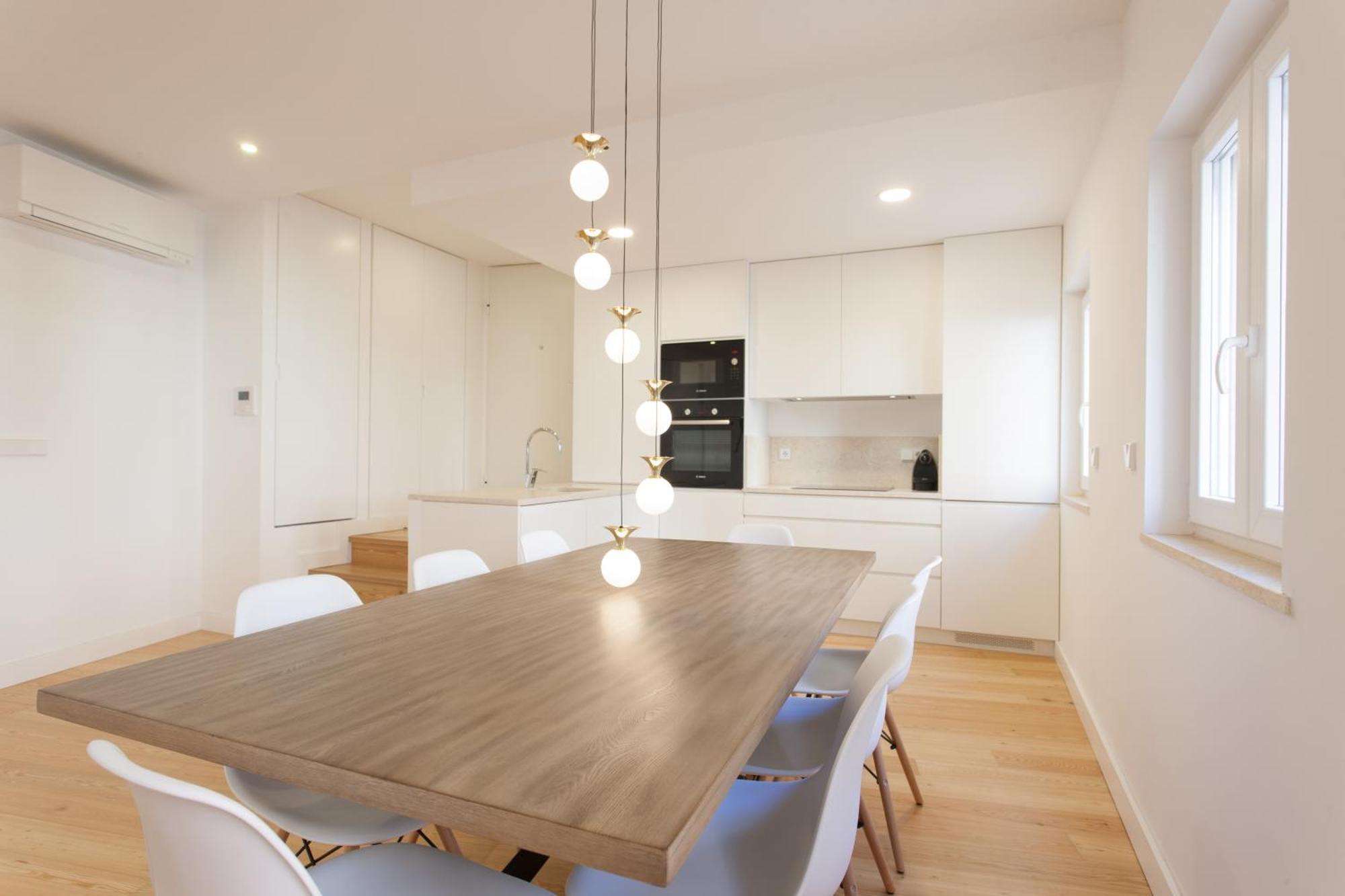 Mouraria Blue Three-Bedroom Apartment W/ Parking - By Lu Holidays Lizbona Zewnętrze zdjęcie
